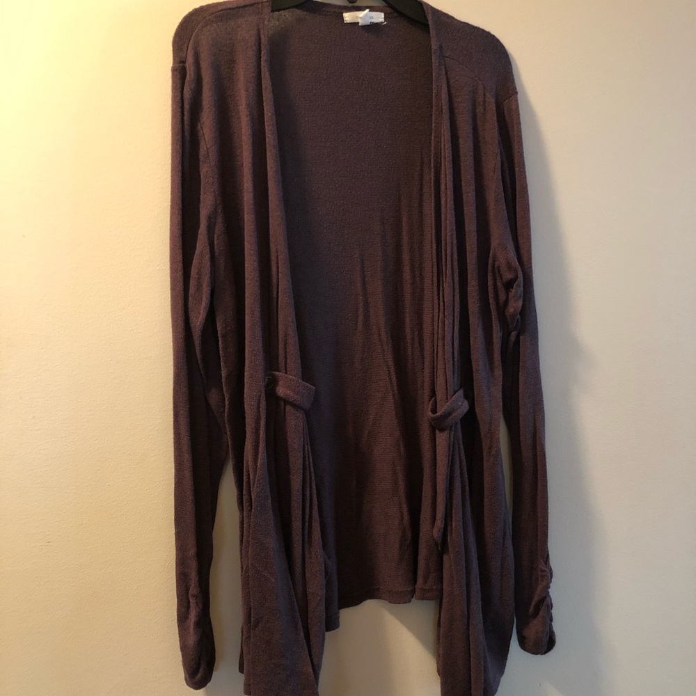 Light weight cardigan